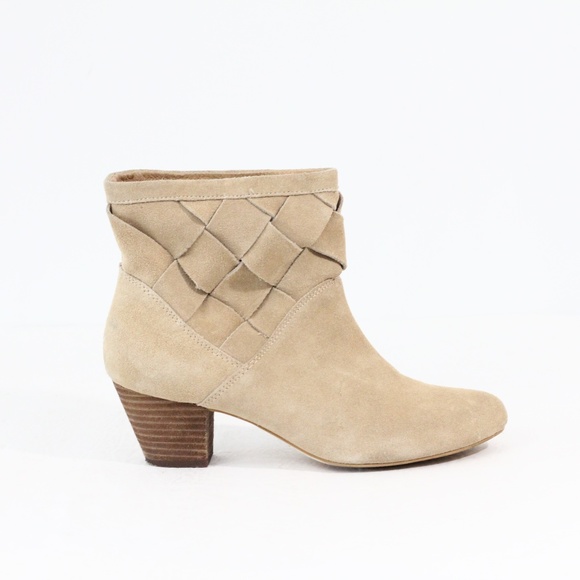 Corso Como Boots Women Ankle Bootie Woven Suede sz 7.5 Bedford - Picture 1 of 11